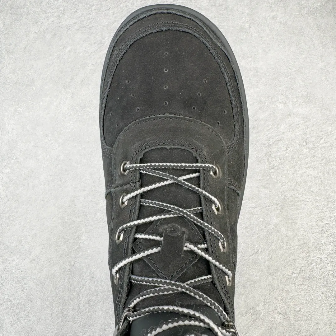 Pick up locally💰760 UGG 7089 Highlander autumn and winter sheepskin and fur integrated snow boots. All shoes are made from ZP. Longfeng A-grade Australian imported sheepskin and fur integrated men's boots. Brand OEM production line. Fully follow the ZP process. OEM original pattern maker. Adhering to the principle of no original shoes and no development selection. Pay attention to every detail. The most authentic version on the market. TREADLITE "light wing" technology outsole. Lightweight/durable/flexible/pile size: 40 41 42 43 44 45 Coding: by3936060